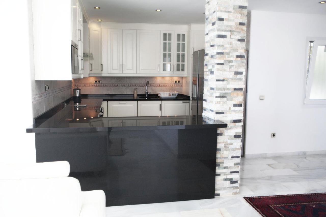 Luxury Puerto Banus Penthouse With Parking & Wi-Fi Apartment Marbella Exterior foto