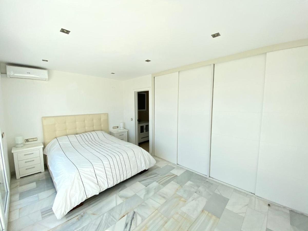 Luxury Puerto Banus Penthouse With Parking & Wi-Fi Apartment Marbella Exterior foto