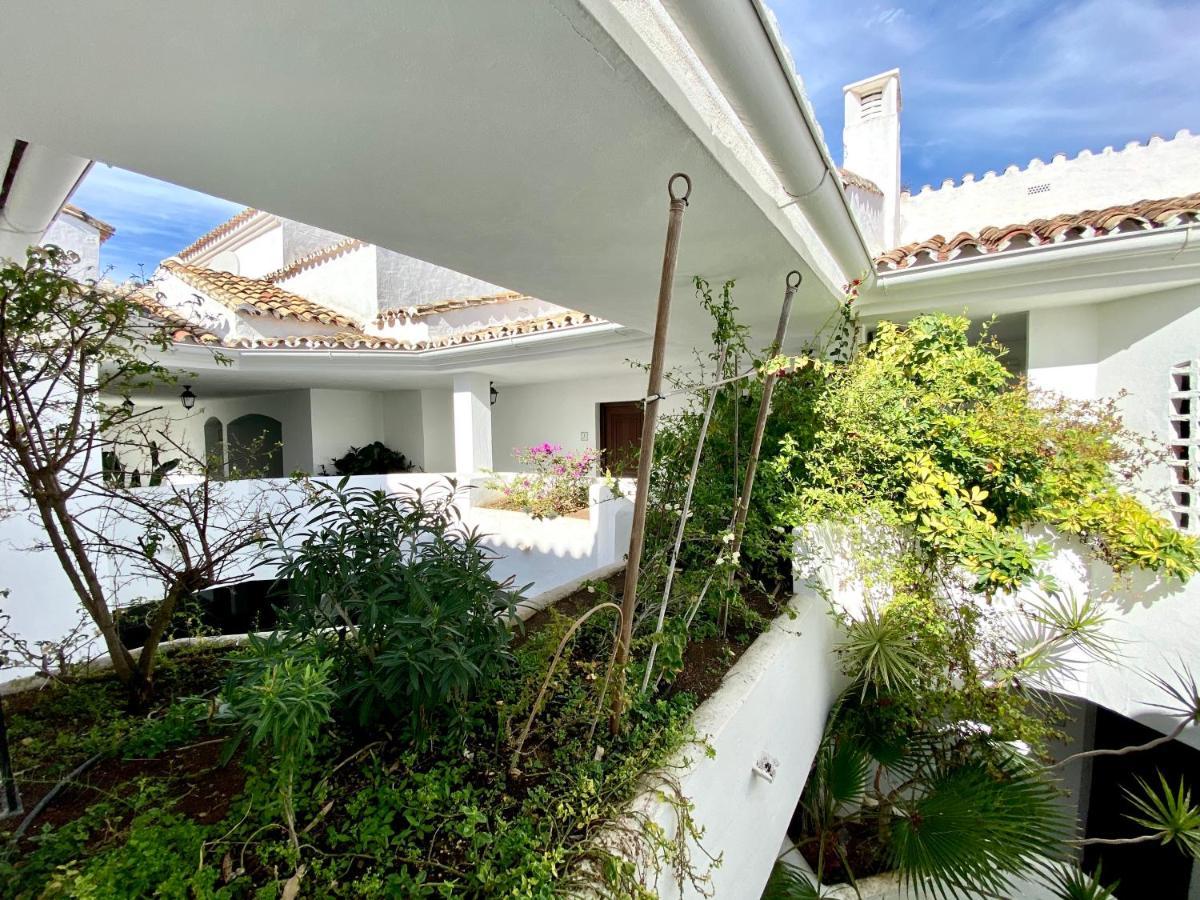 Luxury Puerto Banus Penthouse With Parking & Wi-Fi Apartment Marbella Exterior foto